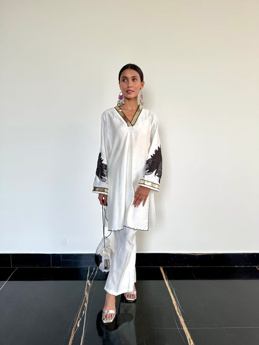 Monochrome Co-ord set with Potli