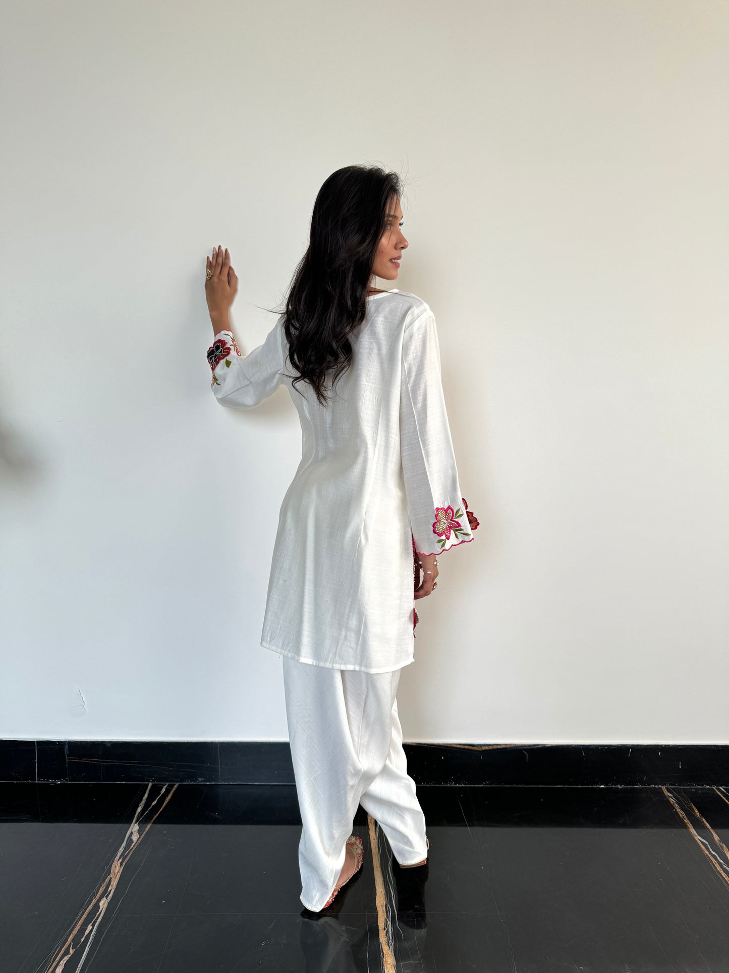 Hand Embroidered Co-ord set with Dhoti Pants